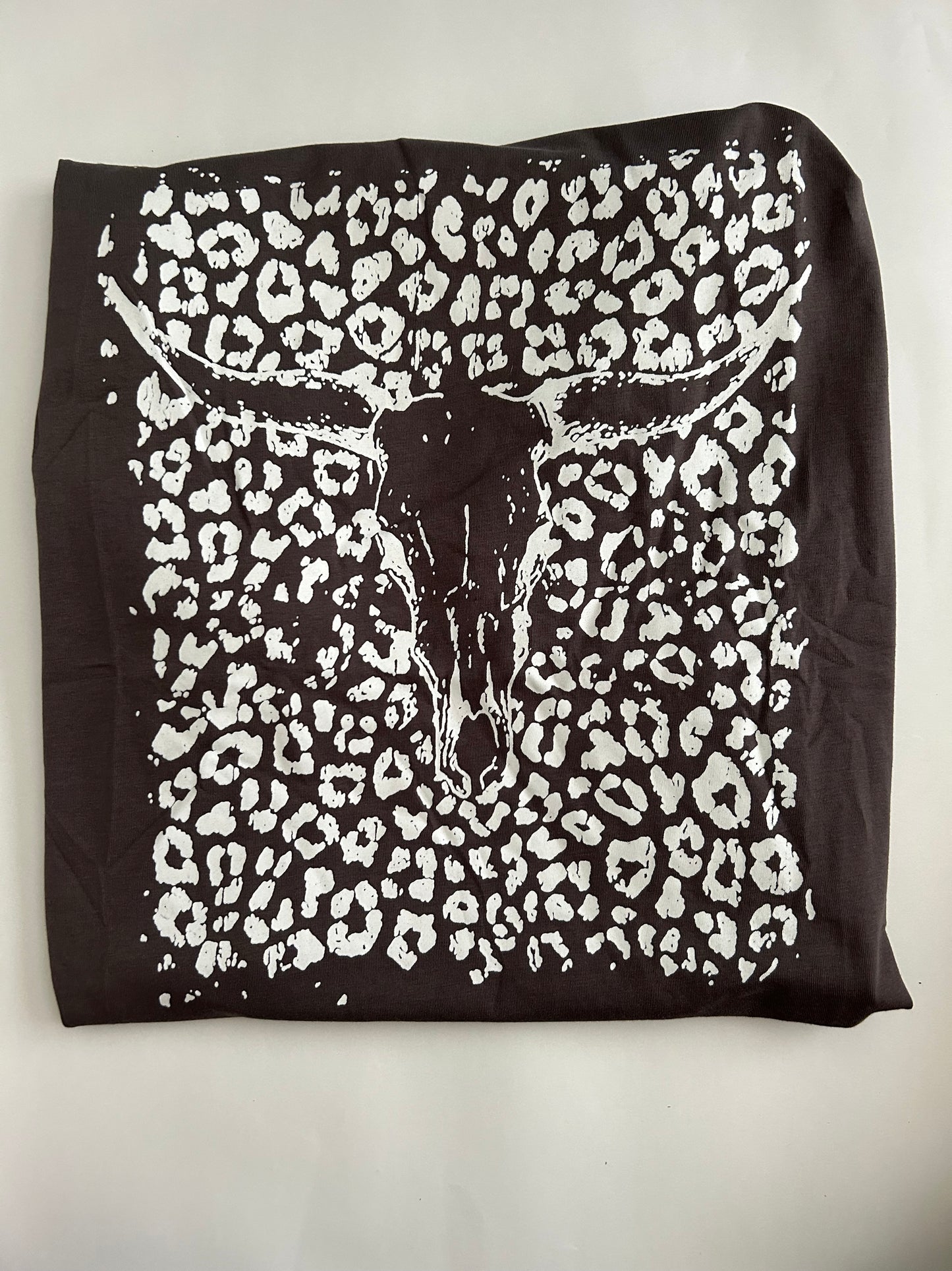 Gray Leopard Bull Skull Graphic Tee